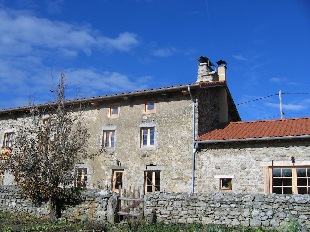 La Ferme Des Genets Bed and Breakfast Medeyrolles Buitenkant foto