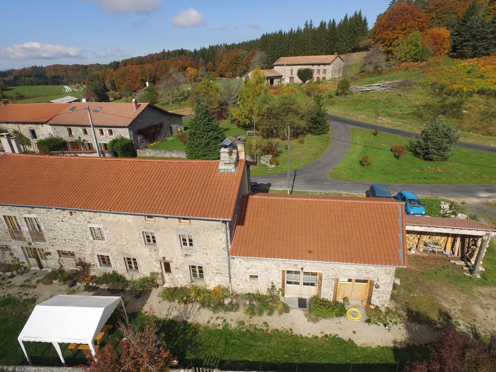La Ferme Des Genets Bed and Breakfast Medeyrolles Buitenkant foto
