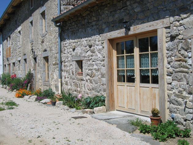 La Ferme Des Genets Bed and Breakfast Medeyrolles Buitenkant foto